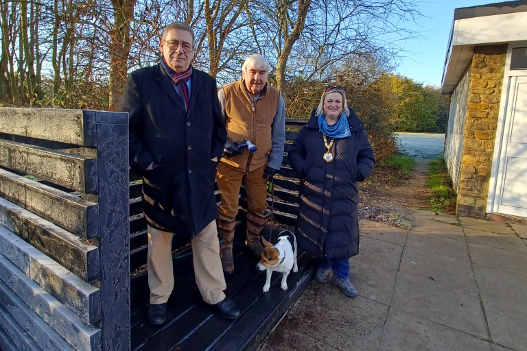 Bird hide opening Emberton Country Park