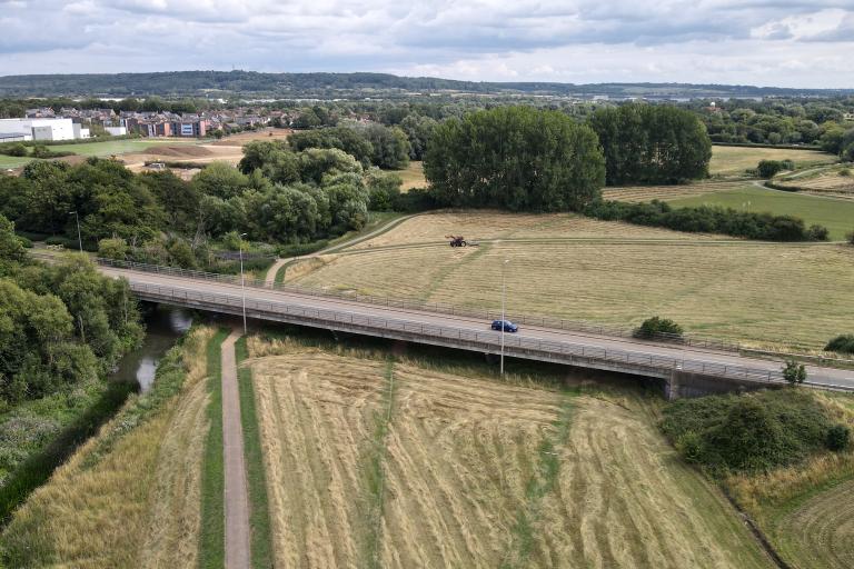 Bridge over the River Ouzel on H9 Groveway
