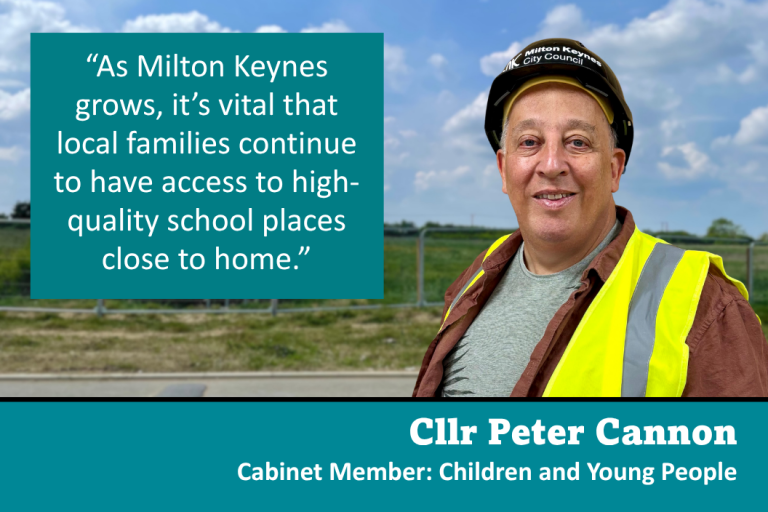 Cllr Peter Cannon discussing the new school at Whitehouse South