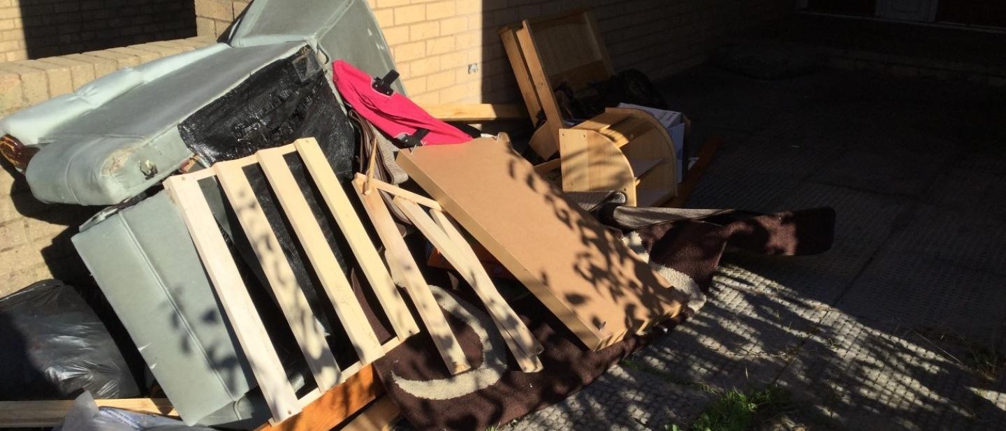 Fly tipping in Conniburrow
